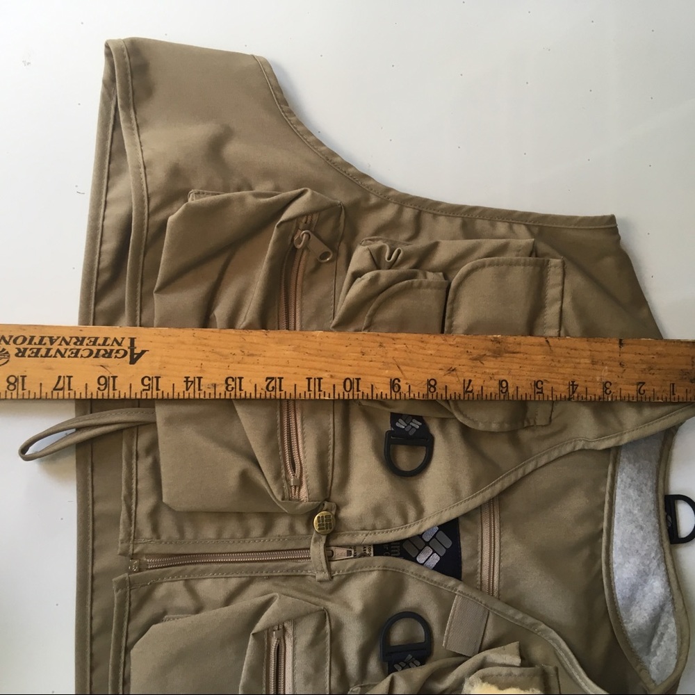 Columbia Men hiking/hunting short vest size XL - Picture 5 of 8